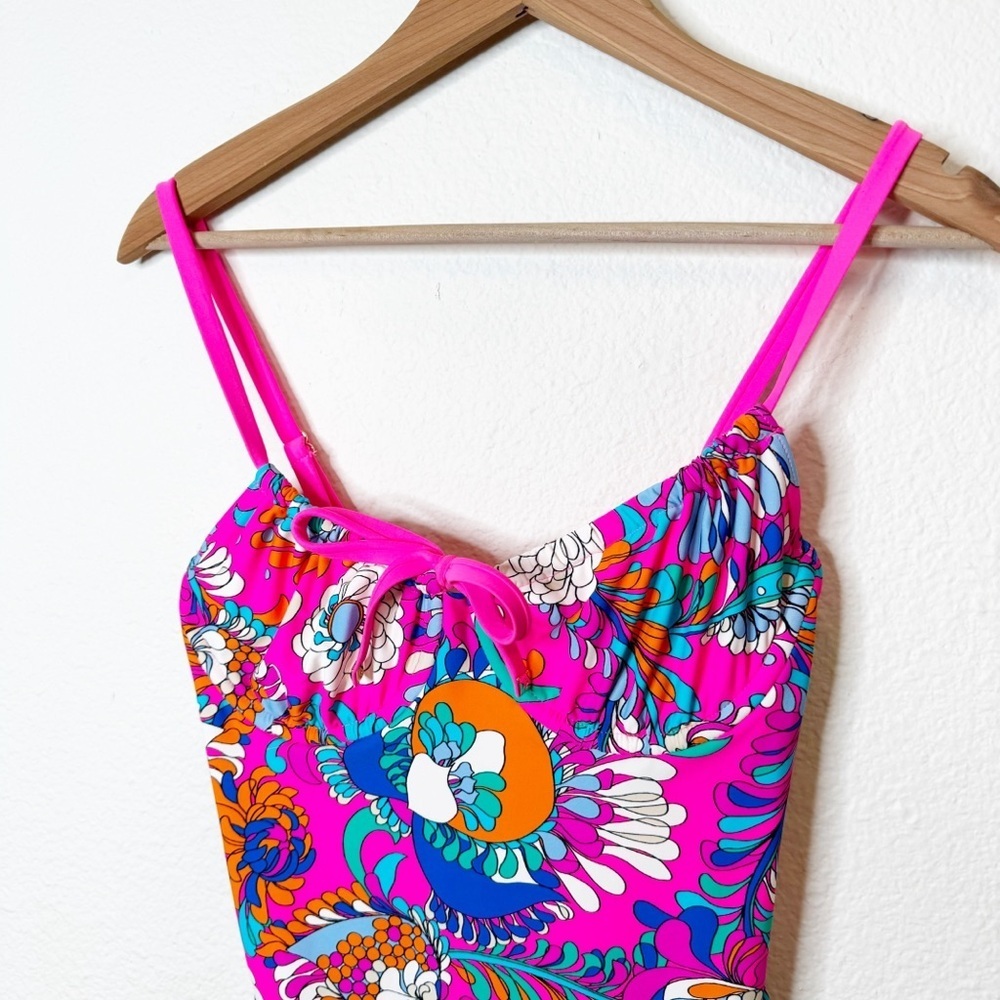 Kate Spade Sea Garden One Piece Swimsuit in Radiant Pink Size Small NWT - Picture 3 of 9